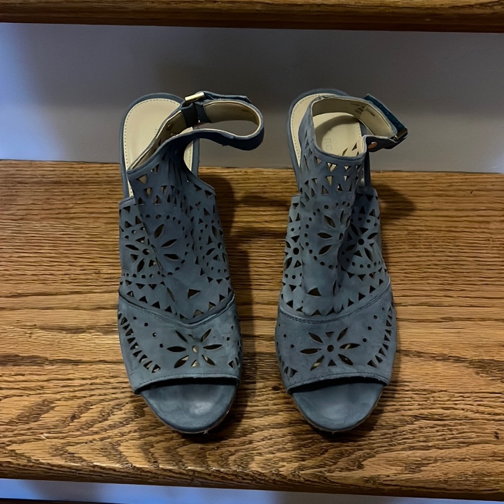 ❄️Marc fisher heeled shoes size 8‎